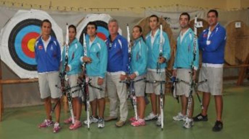 İzmir B&uuml;y&uuml;kşehir Belediyesi Ok&ccedil;uluk Takımının Hedefi Avrupa Kul&uuml;pler Kupası