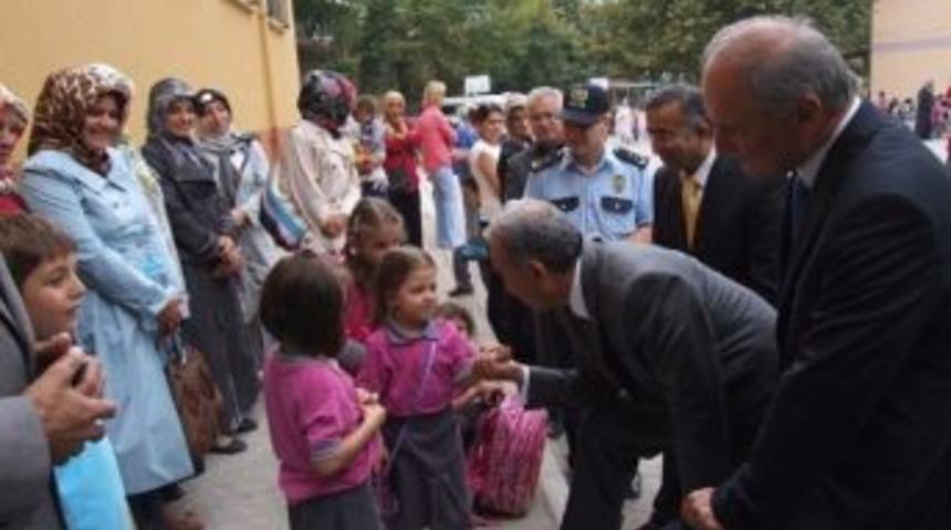 Sakarya Valisi Mustafa B&uuml;y&uuml;k&rsquo;ten Okul Ziyaretleri