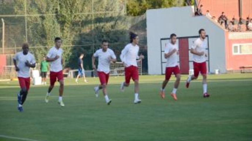 Gaziantepspor, Beşiktaş&rsquo;ı Puansız G&ouml;ndermenin Hesaplarını Yapıyor