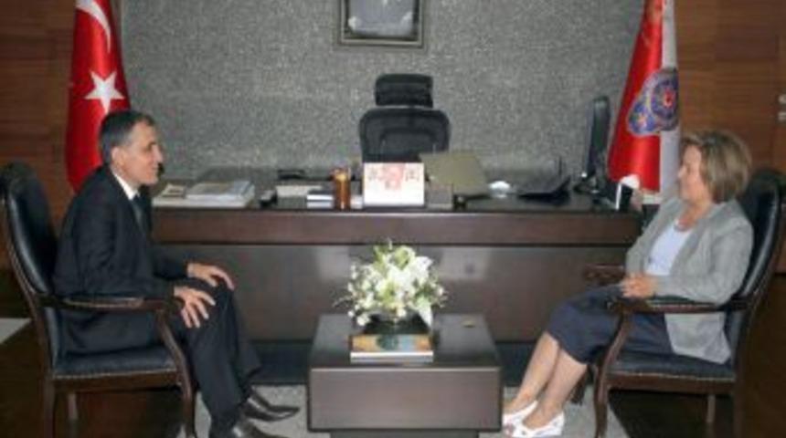 Milletvekili G&uuml;rkan Yeni Emniyet M&uuml;d&uuml;r&uuml;n&uuml; Ziyaret Etti