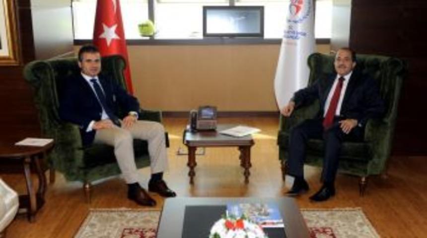 Ahmet Aytar Kapalı Spor Salonu Yıkılacak