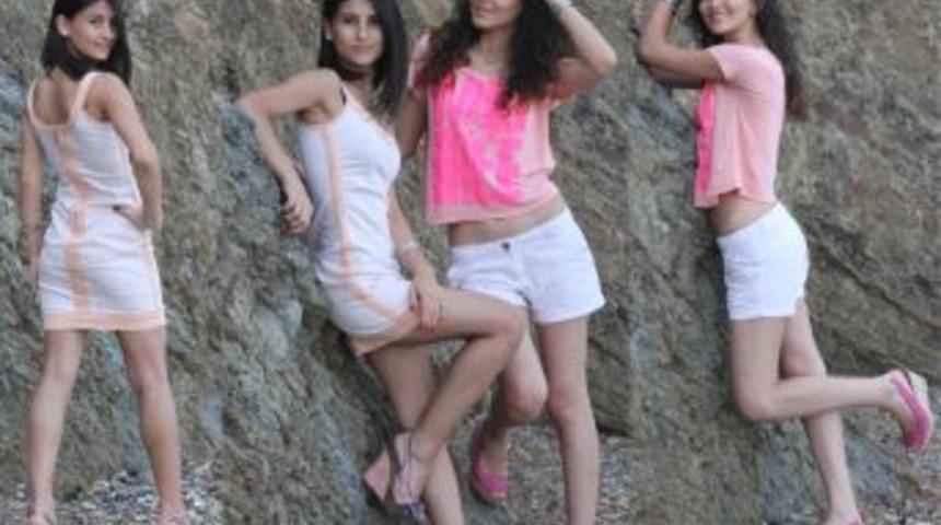 Bursalı kardeş mankenler oyunculukta iddialı