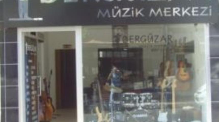 Berg&uuml;zar M&uuml;zik Merkezi A&ccedil;ıldı