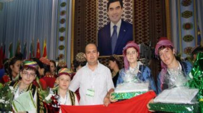 Eskişehir Samanyolu Koleji ICPO 2012&rsquo;de D&uuml;nya Birincisi Oldu