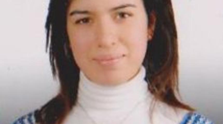 G&ouml;z&uuml; Yaşlı Aile Kızlarını Arıyor