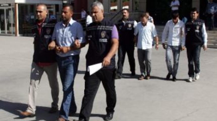 Dolandırıcılık Yaptığı İddia Edilen 3 Kişi G&ouml;zaltına Alındı