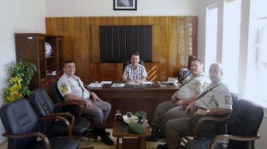 Gediz Meslek Y&uuml;ksekokulu'na Jandarma Karakol Komutanlarından Nezaket Ziyareti