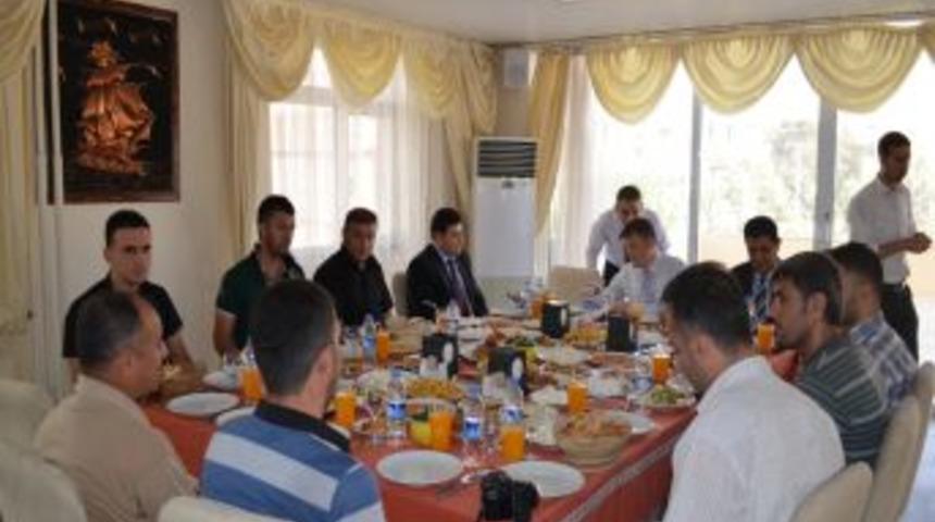 Cizre Kaymakamı, Tarihi Kale Ve Surlarını G&uuml;ndemine Aldı