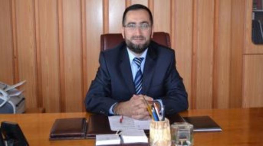 Kula İl&ccedil;e M&uuml;ft&uuml;s&uuml; Talat &Ouml;zmet G&ouml;revine Başladı