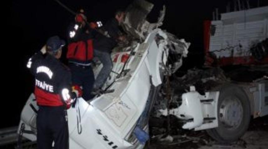 Eskişehir'de Trafik Kazası: 1 &Ouml;l&uuml;