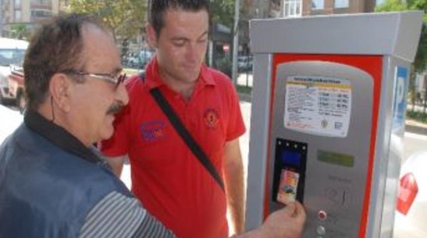 Parkomatlarda Samkart'a İndirim