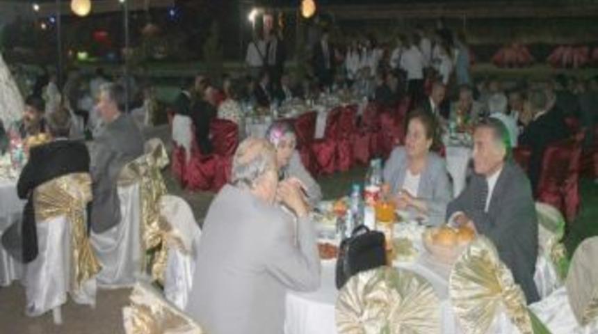 Ahi Esnafı Esnaf Gecesinde Biraraya Geldi