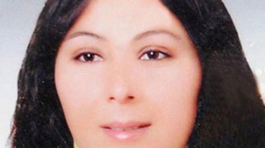 Telefon taşıyan eşini &ouml;ld&uuml;rd&uuml;