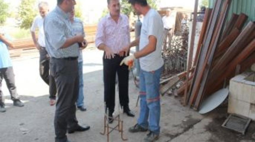 Başkan Tuna, Belediyenin At&ouml;lyelerinde İncelemelerde Bulundu
