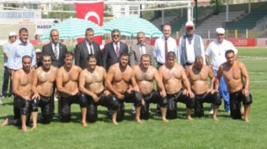 2. Ahilik Kupası Yağlı G&uuml;reşleri Yapıldı