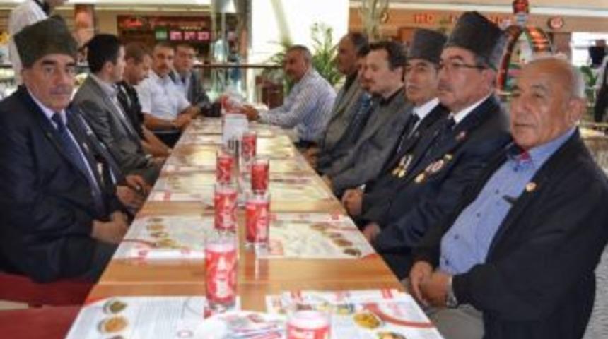 Kayseri Park Gazileri Biraraya Getirdi