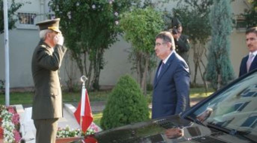 İ&ccedil;işleri Bakanı Şahin'e, Soru Sorulmasına Izin Verilmedi