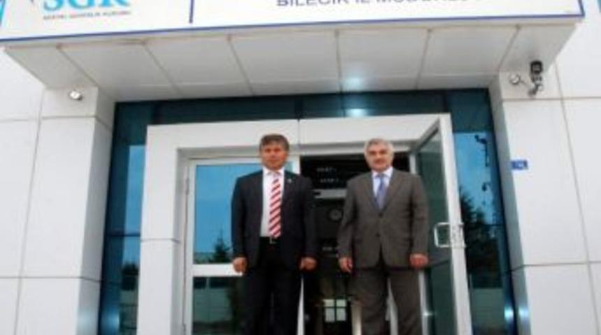 Vali Akpınar, Sosyal G&uuml;venlik Kurumu İl M&uuml;d&uuml;rl&uuml;ğ&uuml;n&uuml; Ziyaret Etti