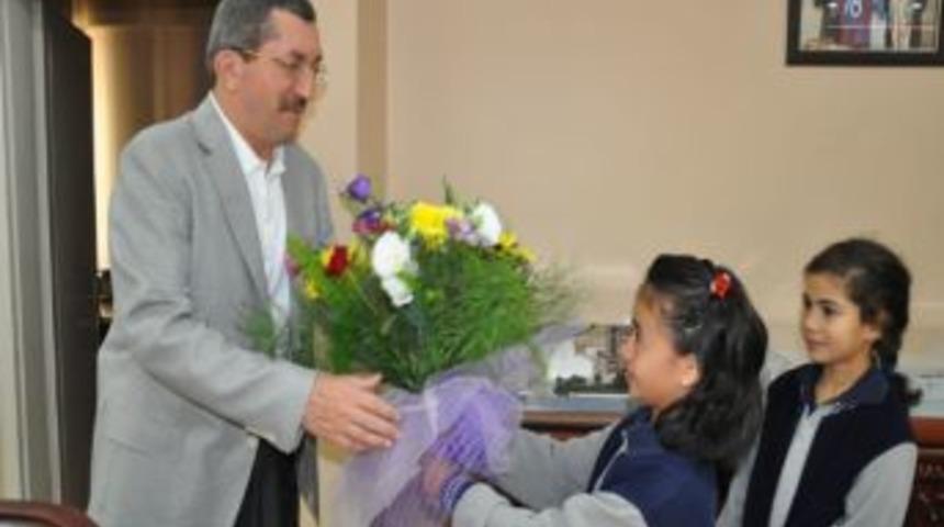 &Ouml;ğrencilerden Vergili&rsquo;ye Ziyaret