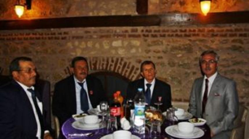 Başkan &Ccedil;ağlayan, destek olmalıyız