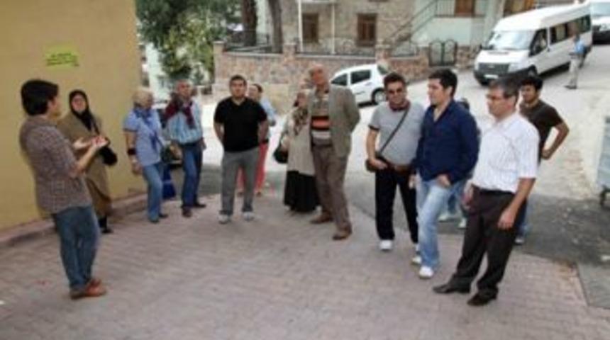 Engelliler Tarih Koridorunda