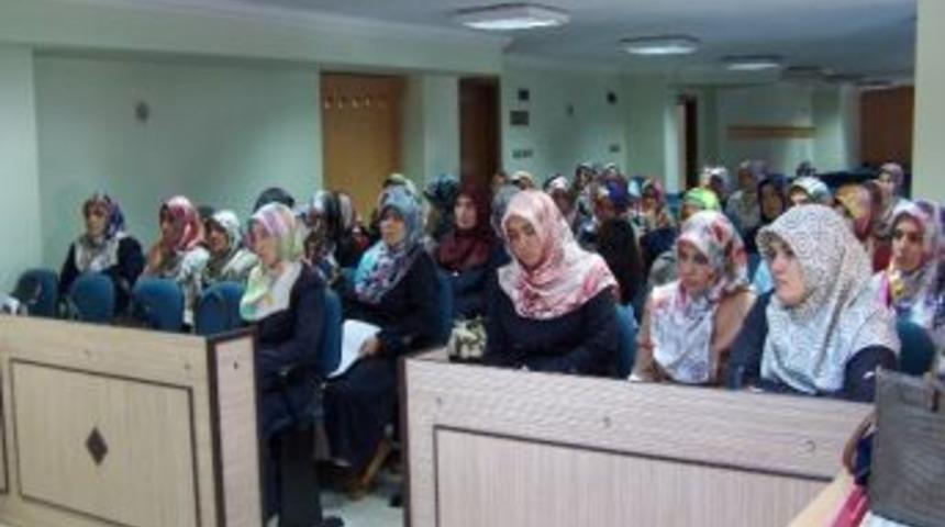 Kdz.ereğli&rsquo;de Kur'an Kursu &Ouml;ğreticilerine Seminer Verildi