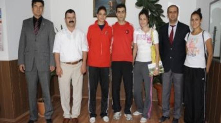 Olimpiyat İkincisi Tatar&rsquo;dan Belediyeye Ziyaret