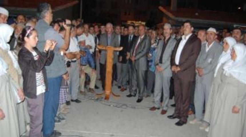 Taşk&ouml;pr&uuml;&rsquo;de 68 Kişilik Hacı Kafilesi Kutsal Topraklara Uğurlandı