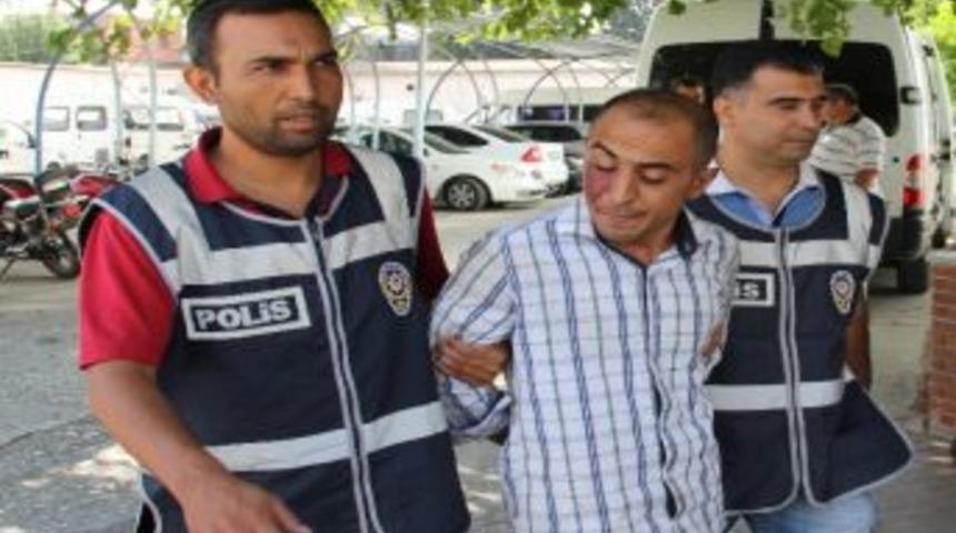 Bı&ccedil;akla Poğa&ccedil;a Gasp Eden Zanlı Tutuklandı