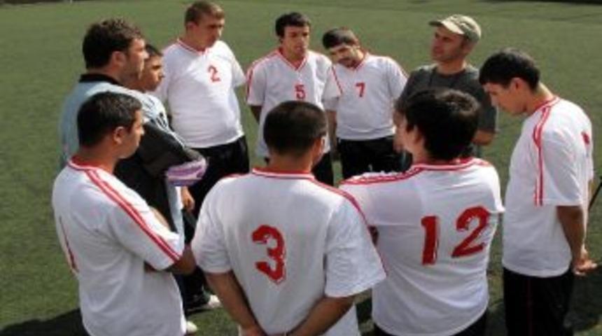 &Ouml;zel Sporculara '&ouml;zel Lig'