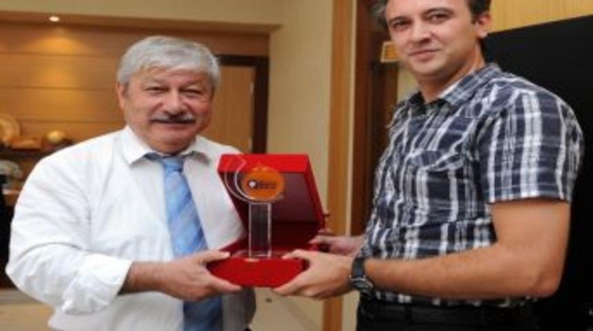 G&uuml;neş &Ouml;d&uuml;l&uuml; Başkan Akaydın&rsquo;da