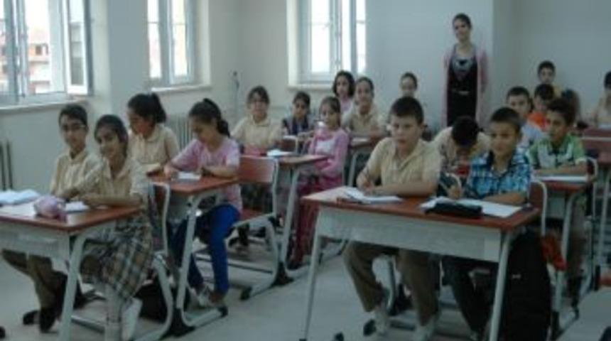 &Ccedil;orlu`ya 2 İmam Hatip Ortaokulu