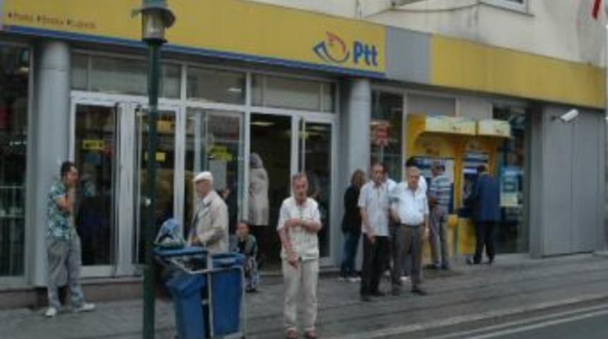 Ptt &Ccedil;orlu Şube M&uuml;d&uuml;rl&uuml;ğ&uuml;ne Metin Şakrucu Atandı