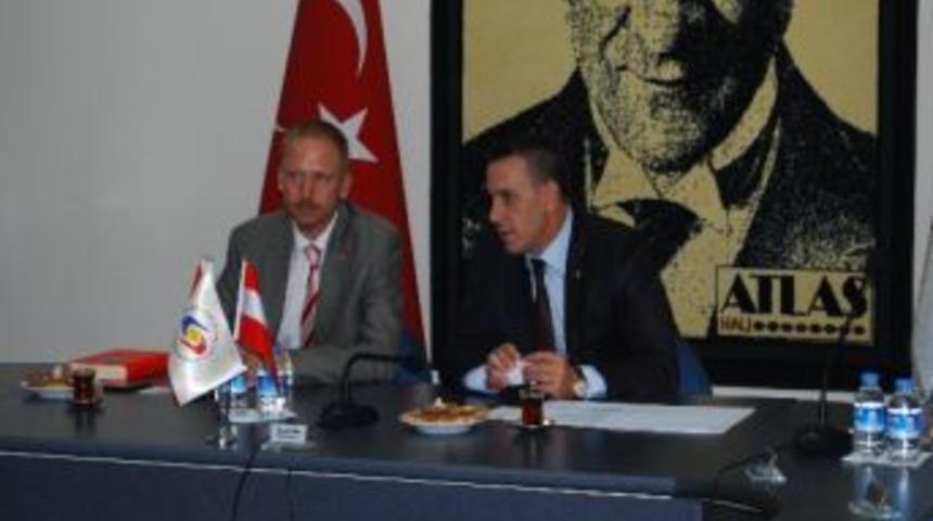 Avusturyalı Ateşe &Ccedil;orlu Tso Ve &Ccedil;orlu Belediyesi`ni Ziyaret Etti