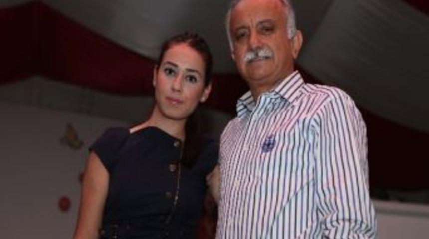 Bay-gem'in Başarılı &Ouml;ğrencilerine &Ouml;d&uuml;l