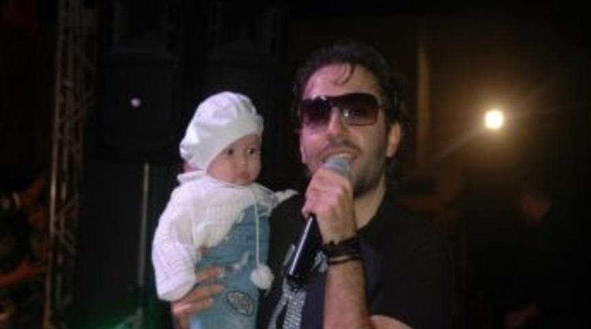 İsmail Yk, &Ccedil;atalpınar&rsquo;ı Coşturdu