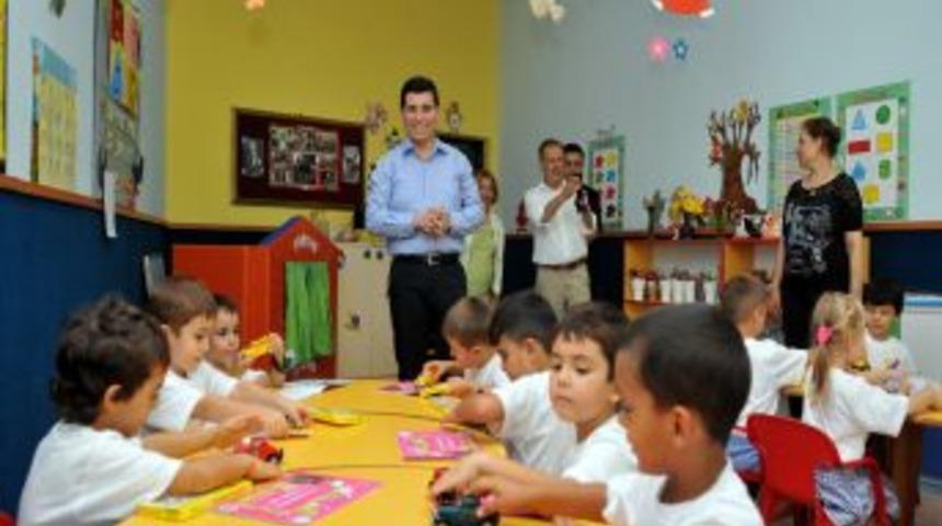 T&uuml;t&uuml;nc&uuml;, AY&Ccedil;OV&rsquo;un Sergievini Ziyaret Etti