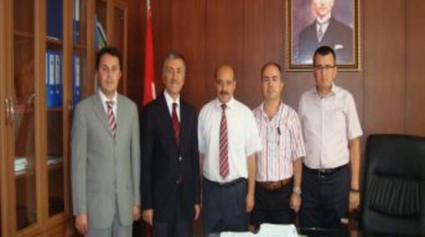 KALİDA İnşaat Komitesi &Uuml;yeleri &Uuml;niversite Ile Işbirliği Yapmayı Hedefliyor