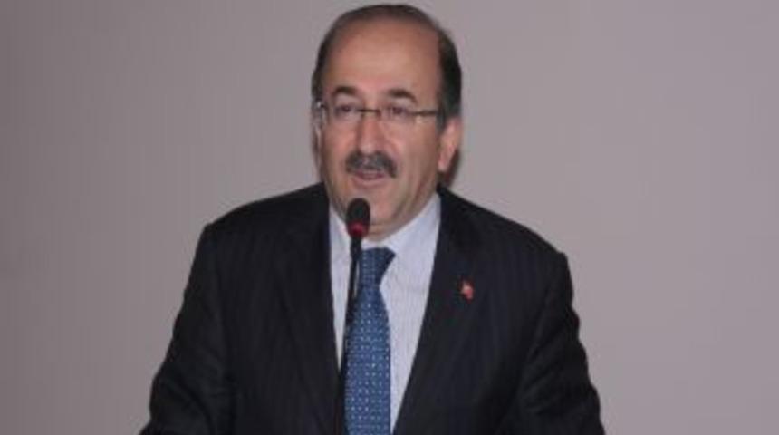 Trabzon'da Vatandaş Karnesini A&ccedil;ıklandı