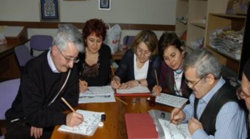 Mamak Belediyesi Meslek Edindirme Kurslarına Yoğun Ilgi