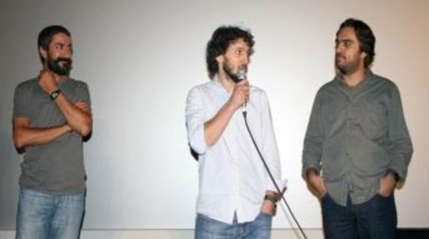 3 Dilde &lsquo;Babamın Sesi&rsquo;