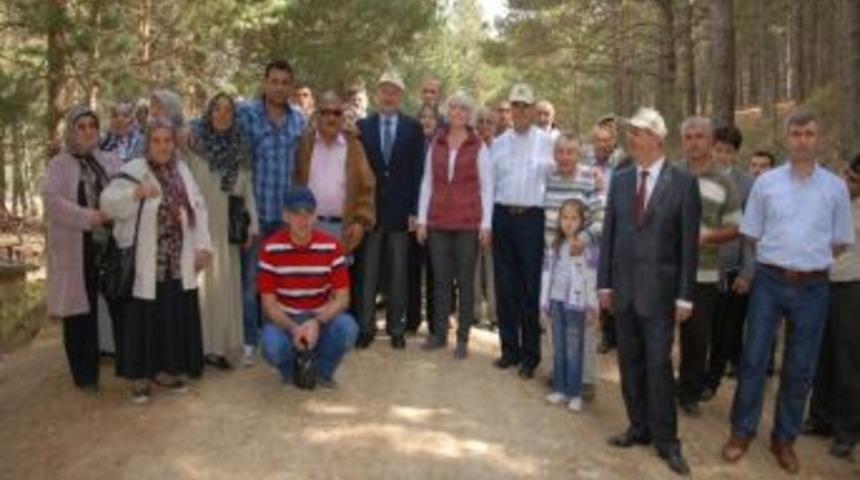 Gazi Ve Şehit Aileleri &Ccedil;atacık Ormanı'nda Buluştu