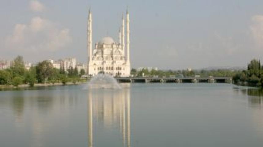 Altınkoza, Seyhan Nehrinin Rengini Değiştirdi!