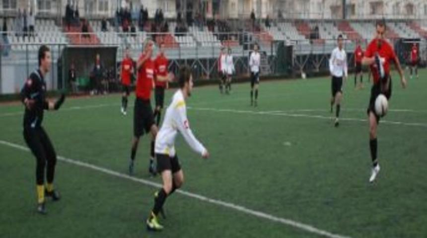 1. Amat&ouml;r K&uuml;me Başlıyor