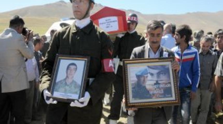 Van, Şehidini Uğurladı