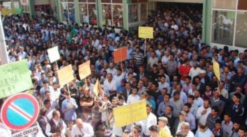 Van'dan Hz. Muhammed'e Hakaret Edilen Filme Tepki