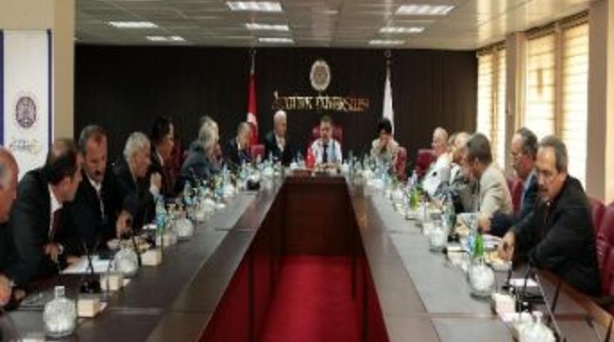 Y&ouml;k Y&uuml;r&uuml;tme Kurulu &Uuml;yesi G&uuml;nay: