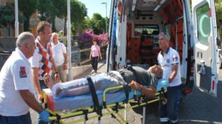 Marmaris'te Trafik Kazası: 2 Yaralı