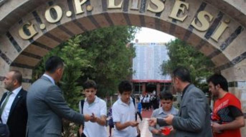 Tokat&rsquo;ta &ldquo;bayrak Şiiri&rdquo; Eylemi