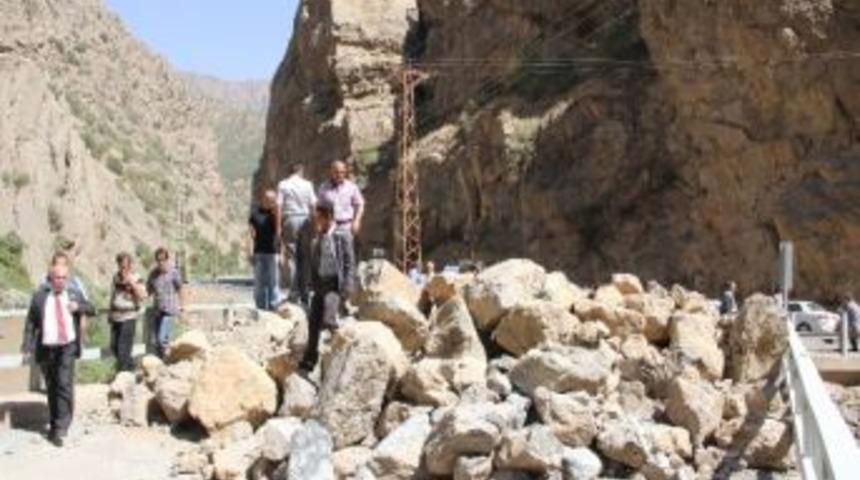 Şine K&ouml;pr&uuml;s&uuml; Ulaşıma A&ccedil;ıldı